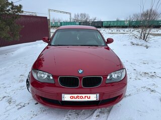 2011 BMW 1 серии 116i I (E81/E82/E87/E88) Рестайлинг, красный, 690000 рублей, вид 2