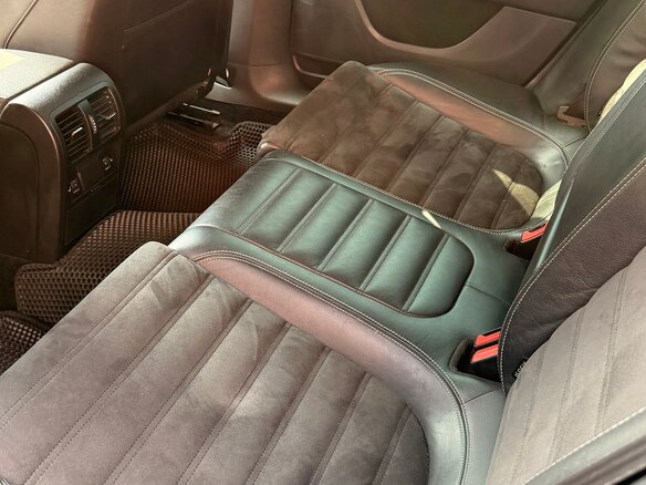 2011 Volkswagen Passat B7, чёрный, 830000 рублей - вид 12