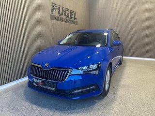 2023 Skoda Superb III Рестайлинг, синий, 3170000 рублей, вид 1