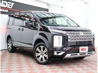 2022 Mitsubishi Delica D:5 I Рестайлинг, чёрный, 2590000 рублей, вид 4