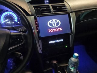 2016 Toyota Camry VII (XV50) Рестайлинг, белый, 2100000 рублей, вид 4