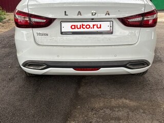 2024 Lada (ВАЗ) Vesta I Рестайлинг (NG), белый, 1460000 рублей, вид 5