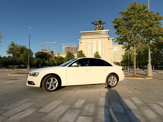 2012 Audi A4 IV (B8) Рестайлинг, белый, 1350000 рублей, вид 2
