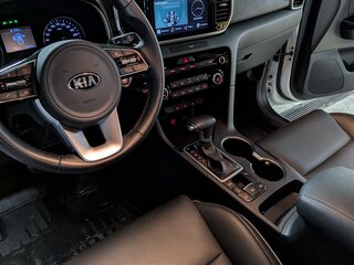 2021 Kia Sportage IV Рестайлинг, белый, 2950000 рублей, вид 5