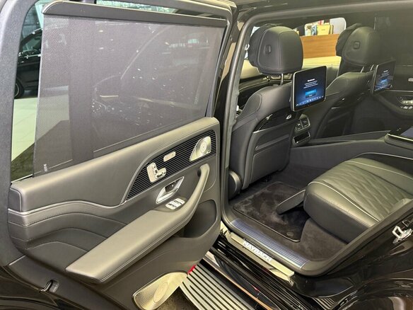 2024 Mercedes-Benz Maybach GLS 600 I, чёрный, 32999000 рублей - вид 15
