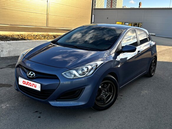 2012 Hyundai i30 II, синий, 750000 рублей - вид 1