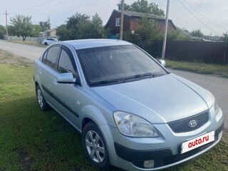 2009 Kia Rio II, серебристый, 550000 рублей, вид 2