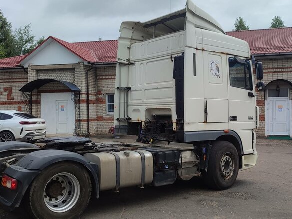 2012 DAF XF 105, белый, 3000000 рублей - вид 11
