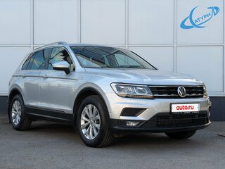 2017 Volkswagen Tiguan II, серебристый, 2430000 рублей, вид 3