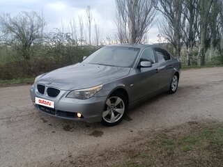 2004 BMW 5 серии 525i V (E60/E61), серый, 900000 рублей, вид 1