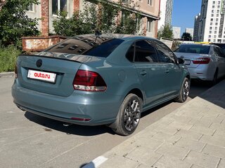 2019 Volkswagen Polo V Рестайлинг, серый, 1400000 рублей, вид 4