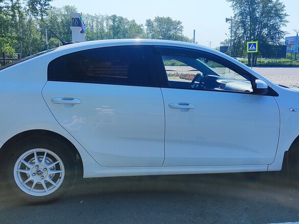 2018 Kia Rio IV, белый, 1280000 рублей - вид 6