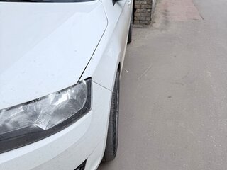 2017 Skoda Rapid I, белый, 650000 рублей, вид 3