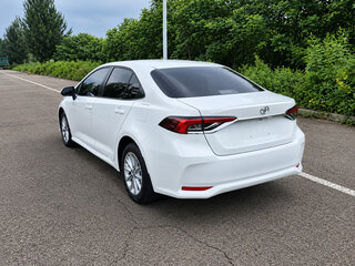 2022 Toyota Corolla XII (E210), белый, 1560000 рублей, вид 5