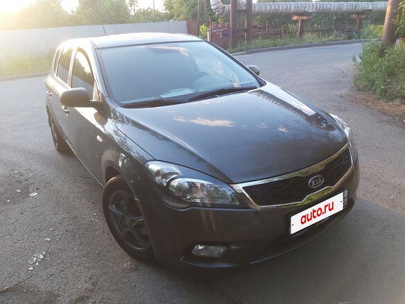 2011 Kia Ceed I Рестайлинг, серебристый, 710000 рублей