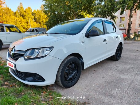 2017 Renault Logan II, белый, 460000 рублей, вид 1