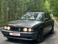 1990 BMW 5 серии 525i III (E34), чёрный