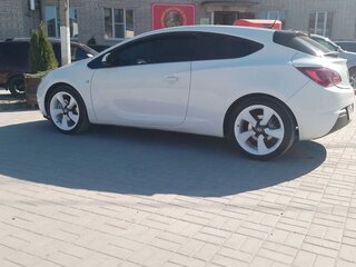 2012 Opel Astra GTC J Рестайлинг, белый, 699000 рублей, вид 1
