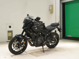 2025 Yamaha MT-07 (FZ-07), чёрный, 980000 рублей, вид 4