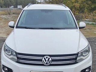 2014 Volkswagen Tiguan I Рестайлинг, белый, 1390000 рублей, вид 2