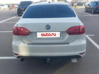 2013 Volkswagen Jetta VI, белый, 975000 рублей, вид 5