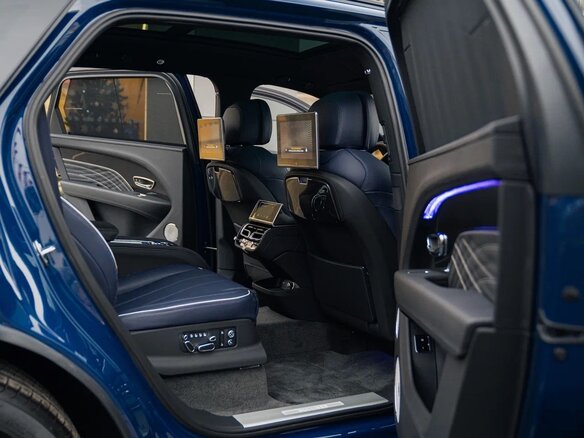 2025 Bentley Bentayga EWB I Рестайлинг, синий, 45000000 рублей - вид 33