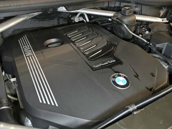 2021 BMW X7 40i I (G07), чёрный - вид 28