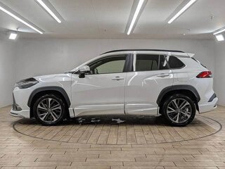 2023 Toyota Corolla Cross I, белый, 2350000 рублей, вид 3