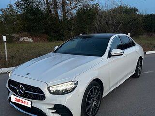 2022 Mercedes-Benz E-Класс 200 V (W213, S213, C238) Рестайлинг, белый, 5300000 рублей, вид 3
