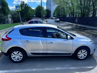 2013 Renault Megane III Рестайлинг 2, серый, 930000 рублей, вид 2