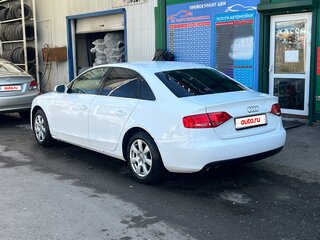 2009 Audi A4 IV (B8), белый, 800000 рублей, вид 4