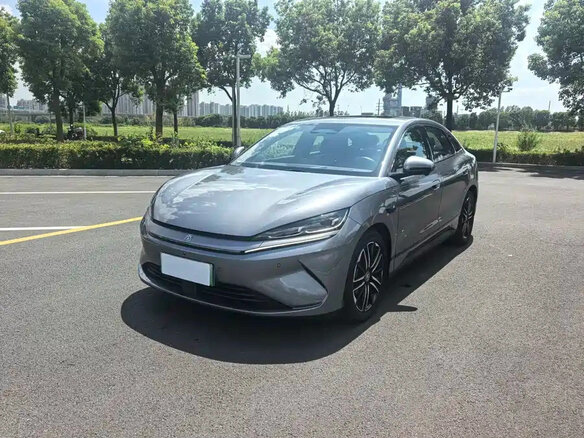 2026 BYD Qin L, серебристый - вид 2