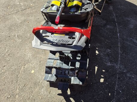2023 BRP Ski-Doo Summit 850, чёрный, 1950000 рублей, вид 4