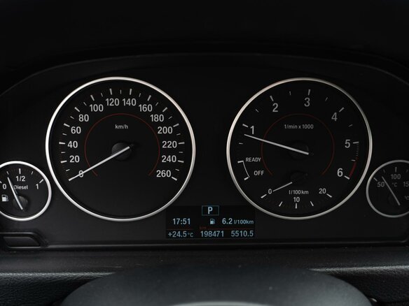 2018 BMW 3 серии 320d VI (F3x) Рестайлинг, чёрный, 2539000 рублей - вид 24