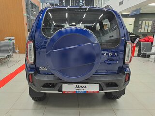 2026 Lada (ВАЗ) Niva Travel I Рестайлинг, синий, 1827900 рублей, вид 3