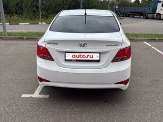 2014 Hyundai Solaris I Рестайлинг, белый, 970000 рублей, вид 3