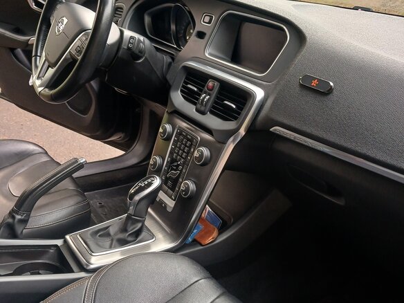 2015 Volvo V40 Cross Country I, чёрный, 1150000 рублей - вид 11