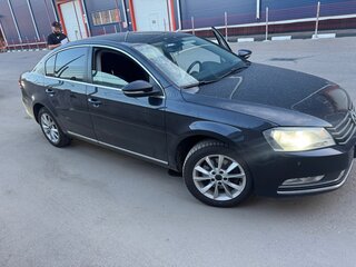 2013 Volkswagen Passat B7, чёрный, 1050000 рублей, вид 1