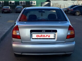 2005 Hyundai Accent ТагАЗ II, серебристый, 240000 рублей, вид 4
