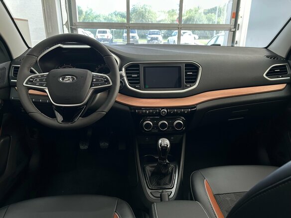 2026 Lada (ВАЗ) Vesta SW Cross I Рестайлинг (NG), белый - вид 14