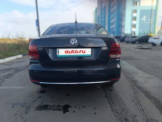 2018 Volkswagen Polo V Рестайлинг, серый, 600000 рублей, вид 4