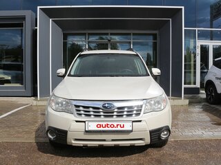 2012 Subaru Forester III Рестайлинг, белый, 1150000 рублей, вид 2