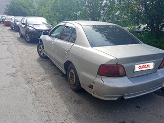 2000 Mitsubishi Galant VIII Рестайлинг, серебристый, 155000 рублей, вид 4