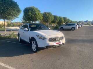 2010 Infiniti FX37 II (S51), белый, 1500000 рублей, вид 4