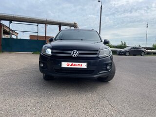 2012 Volkswagen Tiguan I Рестайлинг, чёрный, 820000 рублей, вид 1