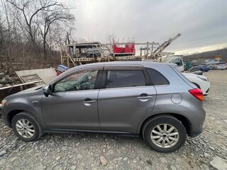2017 Mitsubishi RVR III Рестайлинг, серый, 1600000 рублей, вид 5
