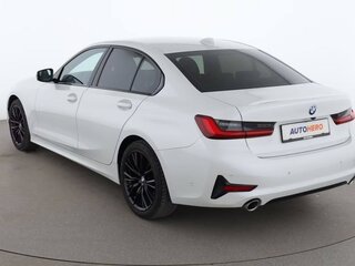 2022 BMW 3 серии 318i VII (G2x), белый, 3600000 рублей, вид 4