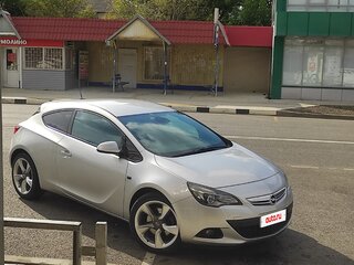2012 Opel Astra GTC J Рестайлинг, серебристый, 720000 рублей, вид 3