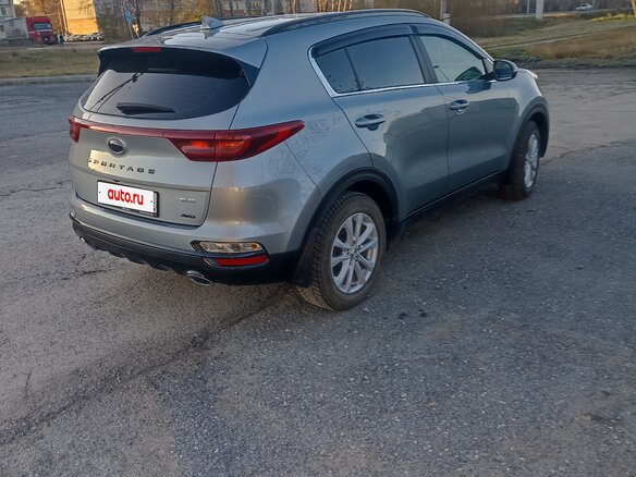 2021 Kia Sportage IV Рестайлинг, серый, 2458000 рублей - вид 6