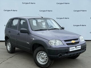 2014 Chevrolet Niva I Рестайлинг, фиолетовый, 675000 рублей, вид 3